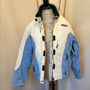 Spyder Light Blue and White Winter Jacket. Ski jacket.Ladies 10. Mint condition.